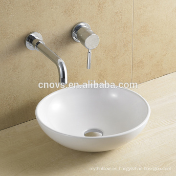 Lavabo de cerámica del cuarto de baño de la mesa de Ware